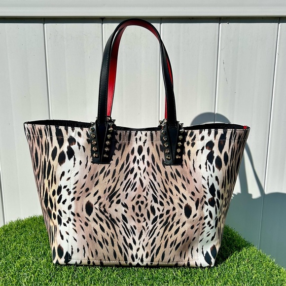 CHRISTIAN LOUBOUTIN CABATA GIGI PRINT CANVAS TOTE BAG LARGE SIGNATURE LOGO NEW - Picture 4 of 16